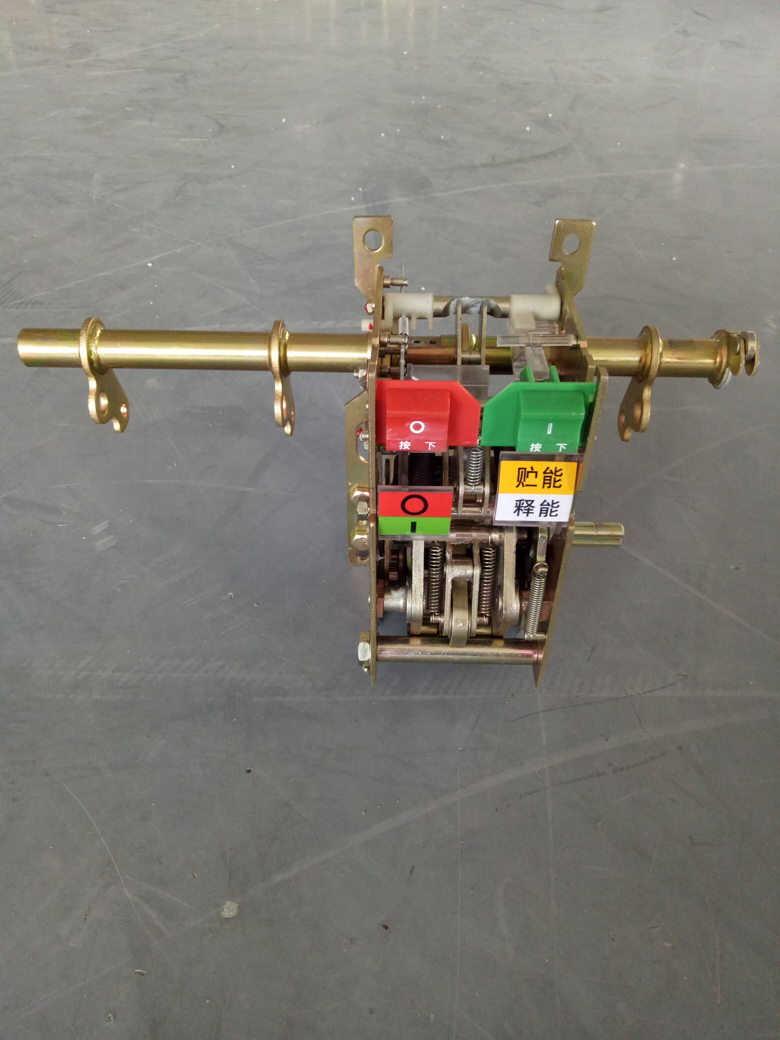 45操作機構2000-四級.jpg 45操作機構2000-四級.jpg